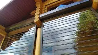 Прозрачные рольставни с ручным управлением на беседку 