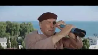 Идиот! Детям мороженое!