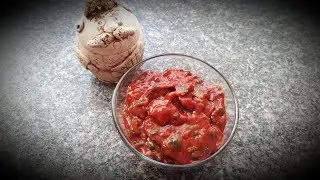 Tomato sauce for shashlik.