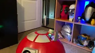 Star Wars R4-P17 Astromech Droid Voice Control Projector Demo