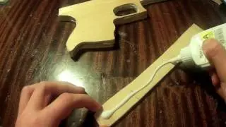 КАК СДЕЛАТЬ GLOCK18 ИЗ ДЕРЕВА