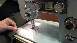 DRESSMAKER 2000 Sewing Machine info Video # 11 Sewing the side bag seam