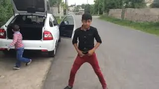 ЦЫГАНСКИЕ МАЛЬЧИКИ ТАНЦУЮТ ЛЕЗГИНКУ КРУТО