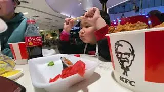 Yummy 😋 , #shushi #fastfood #children #child