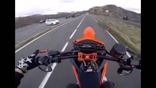 Ragazzi sono caduto in moto mi sono fatto male 😭