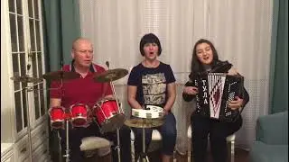 Українська колядка: "Нова радість стала!"