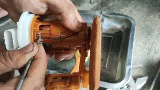 membersihkan fulpam Honda fi yang tersumbat kotoran, brebet tekor bensin