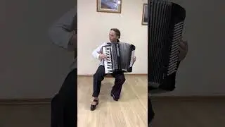 «Полкис »финский  народный танец ,исполняет Чорномаз Марина 