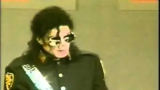 Michael Jackson speaking at the Heathrow airport