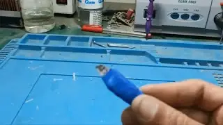عملية خطيرة ودقيقة - صيانة جهاز PS3 صوت المروحة عالي وبيفصل.