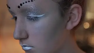 👽Futuristic Alien Makeup👽