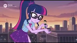 Giantess found Zachary Renn