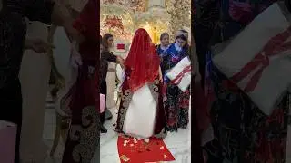 ПРОВОЖАЮТ НЕВЕСТУ