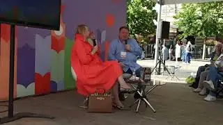 Елена Щапова де Карли на книжном фестивале «Красная площадь»