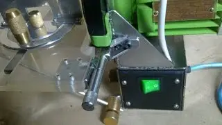 Cамодельный дисковый шлифовальный станок по дереву (homemade disc sander)