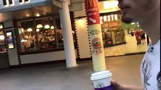 JUSTIN BIEBER SPOTTED IN SINGAPORE