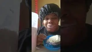 the world largest spoonfuls cornstarch eating