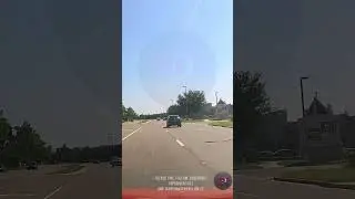 Bad Drivers Orlando: International Drive, speeding idiot. No need for this. #like #follow #subscribe