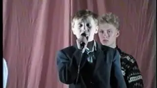 В небе радуги цвет