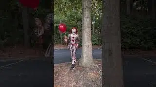 what your nightmares are made of #pennywise #horrorshorts #halloween