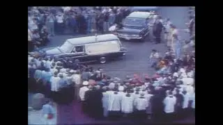 The body of Pope Paul VI returned to the St. Peter's Basilica in Vatican from Castel Gandolfo [1978]
