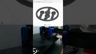 Ahora tengo impresora 3D 😁 comenta qué proyecto te gustaría ver 👀 #Impresion3D #Creality #Ender3