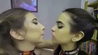 Brezilian Lesbian Kiss_USaxd6bYxl4_new #007_1 #000_oq93s9