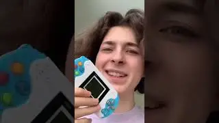 ОБЗОР на САМУЮ ДЕШЁВУЮ ПРИСТАВКУ В МИРЕ! 🎮