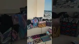 Из ткани в Терминале 3 Аэропорта. Ташкент Узбекистан Store in Airport Terminal 3 Tashkent Uzbekistan