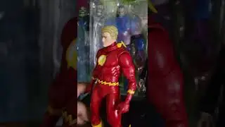 dc multiverse mcfarlane toy (flashpoint) flash figure review