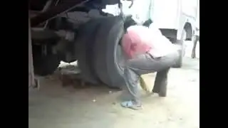 Приколы.Живой автомобильный стартер