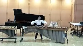 И.С.Бах: Фуга. Играет София Зенова.