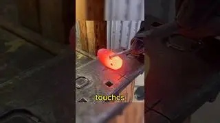 How I got a rounding hammer #blacksmithing #forge #hammer #diy