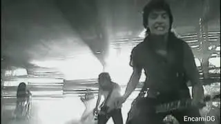 Barricada - Correr a ciegas (Oficial vídeo) HD (Álbum: Pasión por el ruido)