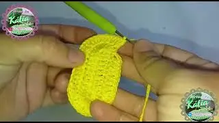 sapatinho baby em crochê para canhoto
