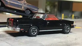 Greenlight Breaking Bad El Camino and New Autoworld