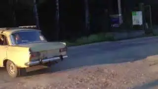Она завелась,москвич завелся