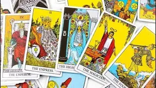 How can you change your life? Through tarot reading