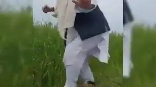 میانوالی میں  کراونا وائرس سے متاثرہ پہلا بزرگ 🤣🤣  شیئر لازمی کریں۔۔