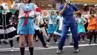 「ハレ晴れユカイ」ダンス(警察に追われて途中退散）