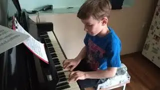 С.Майкапар. Маленький командир, исполняет Лев Гайворонский 7 лет