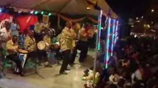 Oudjaar bij 't Vat in Suriname