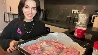 Неля Проводит Кукинг-Стрим, Готовит Шаурму | 11/05/23.