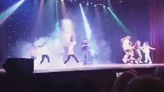 Я танцую. Отчетный годовой концерт нашей студии!)) Часть 1.