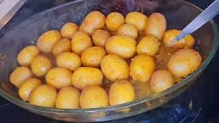 The best small baked potatoes recipe! #bakedpotatoes #potatoes #småbaktpotet #småpotet