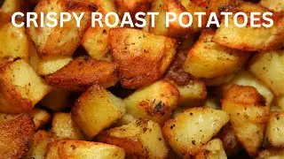 Golden Crispy Roast Potatoes!