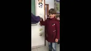 Дети выбирают вариант приветствия!