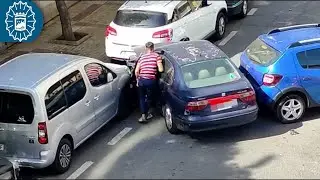 211016 #PolicíaLocalMálaga 🚔 Detenido tras dañar 9 vehículos con un coche sustraído y sin carné
