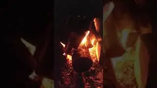 Сильный ливень 1. Филипп поет "Любо братцы, любо"