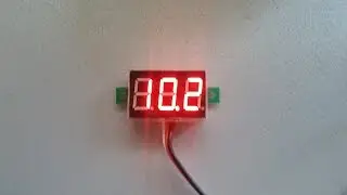 Простой цифровой встраиваемый вольтметр из Китая